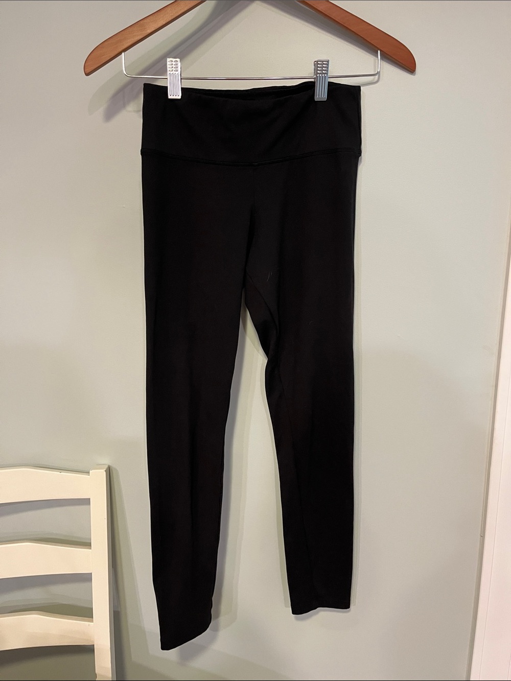 Black High-Waist Women’s Size M Leggings
